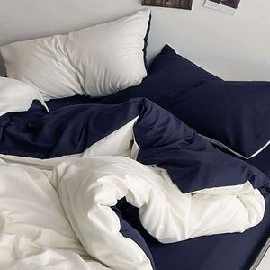 Duvet Bicolor Azul Oscuro / Blanco Sencillo