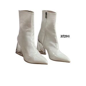 Botin blanco textura tacon transparente