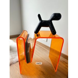 Mesa auxiliar curvas acrilico naranja