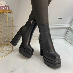 Bota negro plataforma