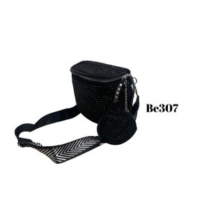 Bolso Incanta shoes Riñonera Negro Apliques Be307