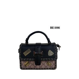 Bolso Negro Detalles Gris Apliques