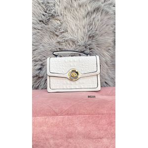 Bolso blanco textura aplique flor