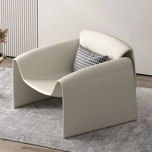 Poltrona beige en cuero vegano